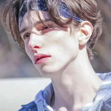 6686体育铁牌作者Ian