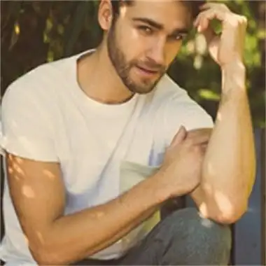 6686体育合作伙伴夜以笙歌