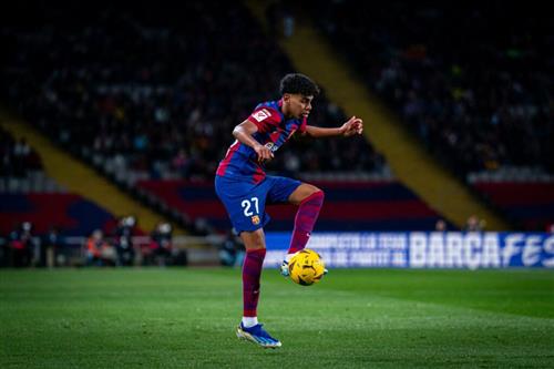 Barcelona đấu với Mallorca