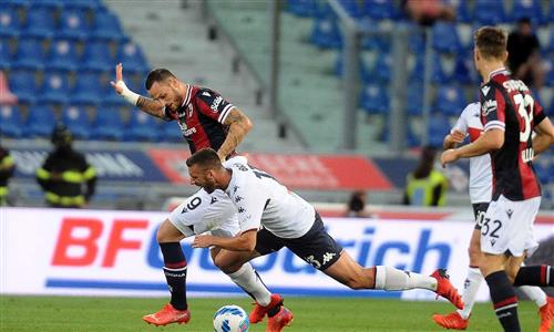 Bologna đấu với Genoa