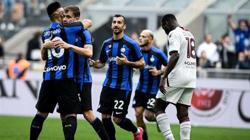 Inter Milan đấu với Salernitana