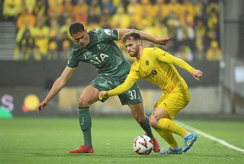 Bodo Grimmt vs Tottenham Hotspur