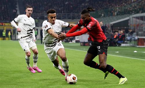 AC Milan đấu với Rennes