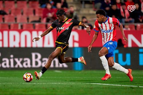 Girona đấu với Rayo Vallecano