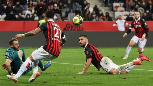 Nice đấu với Toulouse