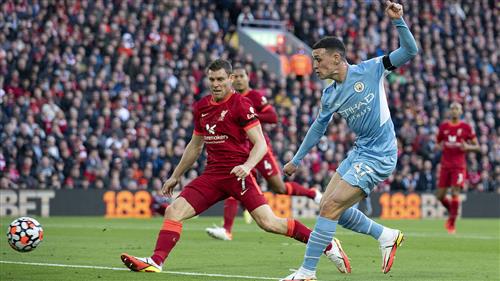Manchester City đấu với Liverpool