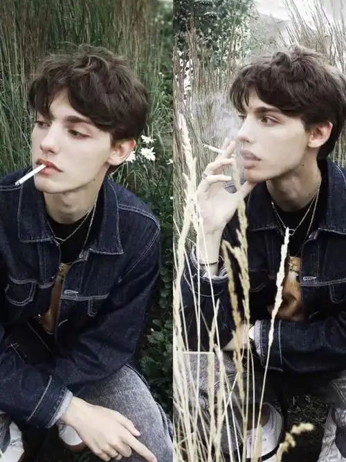 6686体育金牌作者Violet