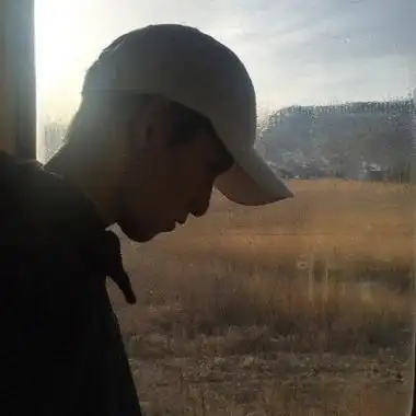 6686体育初级作者Charlotte