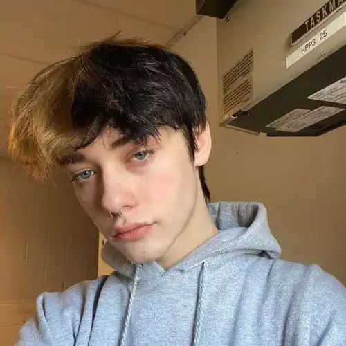 6686体育中级作者Cooper